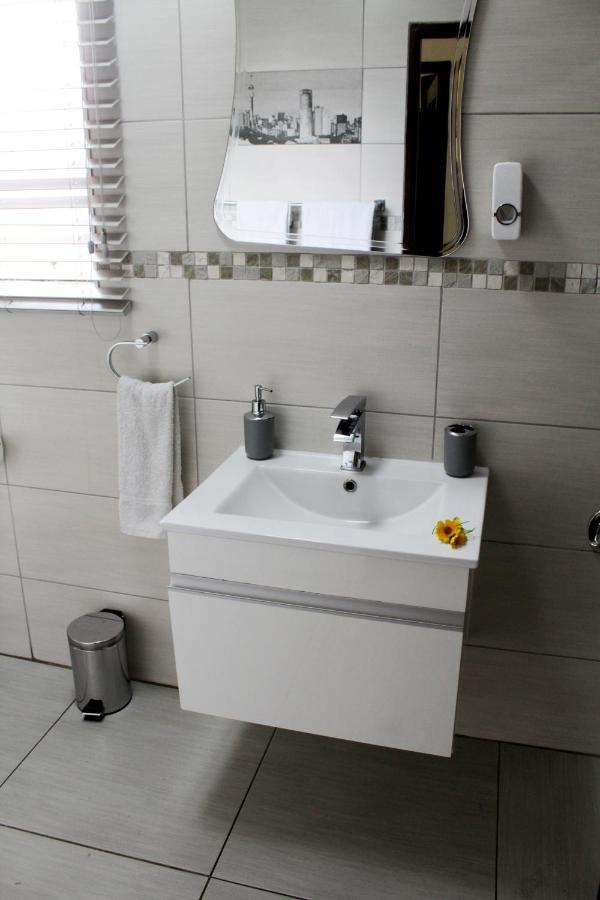 Midrand Bed And Breakfast Εξωτερικό φωτογραφία