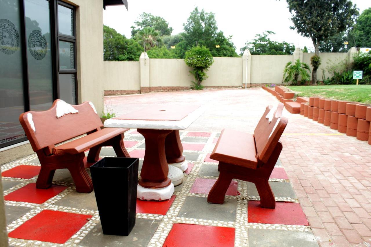 Midrand Bed And Breakfast Εξωτερικό φωτογραφία